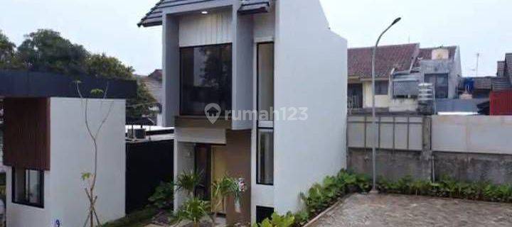 Dijual Rumah 2 Lantai - 2 Kamar Tidur 10 Menit Ke Mrt Lebak Bulus 1