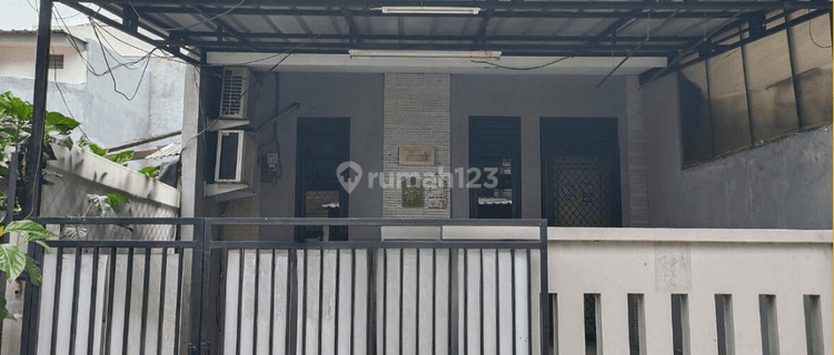 Disewakan Rumah 1 Lantai 3 Kamar Tidur di Kelapa Gading  1