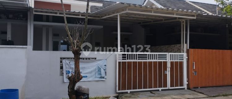 Unfurnished Renovated House with SHM in Pedurenan, Bekasi 1
