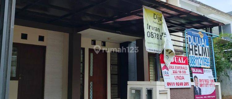 Rumah 2 Lantai Bagus Semi Furnished SHM di Bintaro Tangerang 1