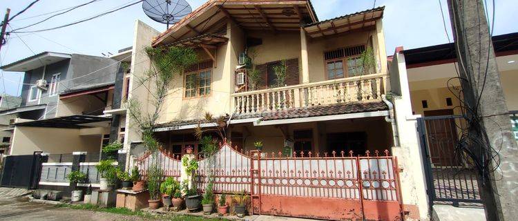 Dijual Rumah 2 Lantai di Masnaga Jaka Sampurna Bekasi 1
