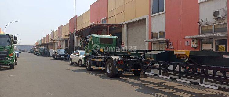 Gudang  Di Bizpark Cakung Ada Cold Storage 1