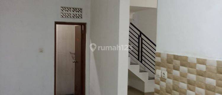 Rumah 2 Lantai Dekat Akses Toll Di Cempaka Putih R1993 1