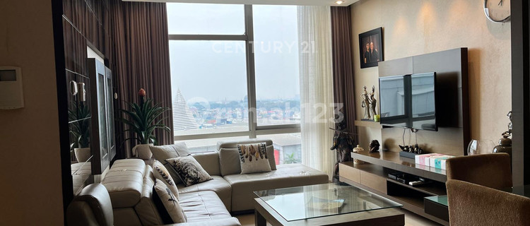 Apartemen The Summit 4BR Tower Alpen II Lantai 10 S8500 1