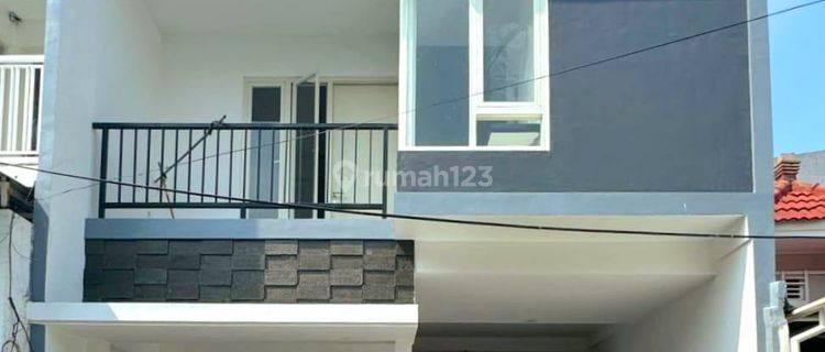 Murah Sudah Renov Di Jual Rumah Bagus SHM di Pantai Mentari, Surabaya 1