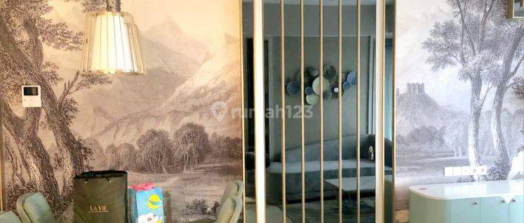 Apartement La Viz Mansion Pakuwon Mall 3 BR Semi Furnished Bagus 1