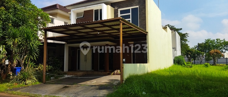 Disewakan Rumah 2 Lantai Kamar 4+1 Dekat Mall Living World Grand Wisata 1
