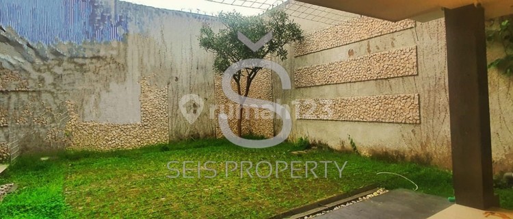 DIJUAL RUMAH MEWAH 3 LANTAI DI KOTA BARU PARAHYANGAN KBB 1