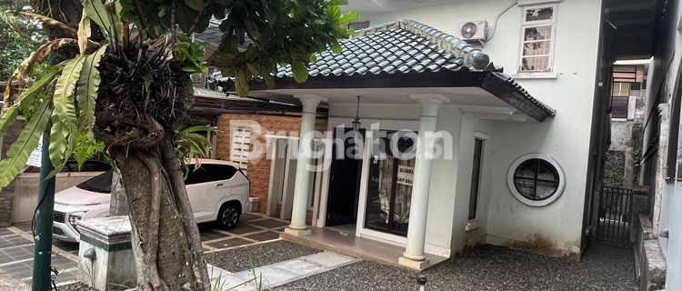 A READY-TO-OCCUPY MODERN HOUSE 1