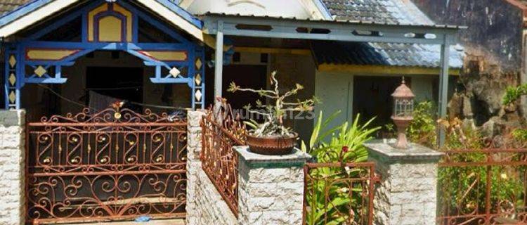 Rumah 2Lt Dalam Perumahan Di Ngestiharjo Cocok Untuk Hunian 1