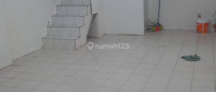 Dijual Ruko Komersial 3 Lantai 105 M SHM Sudah Renovasi Kb Jeruk 1