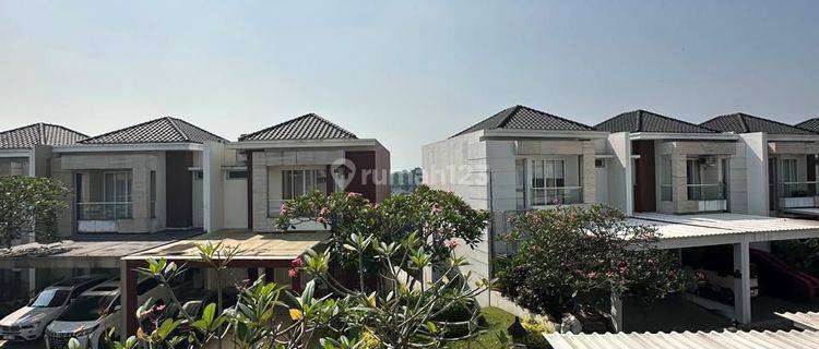 Di jual rumah modern minimalis homey exclusive siap huni fully furnished dalam komplek deket MRT 1