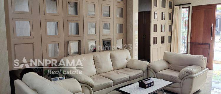 Rumah Mewah full furnished di Grand Depok City, SHM, 3 lantai 1