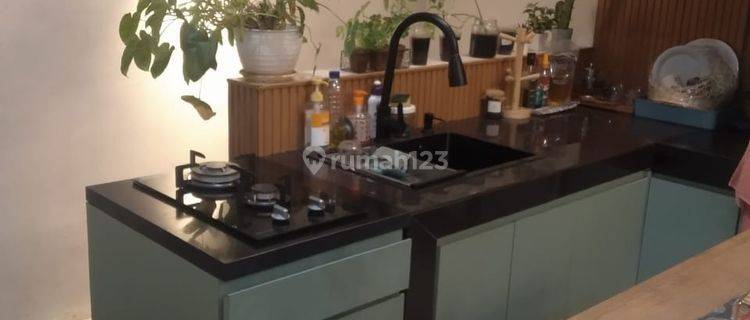 Rumah 3 Lantai Ada Rooftop Di Kramat Jati R1929 1