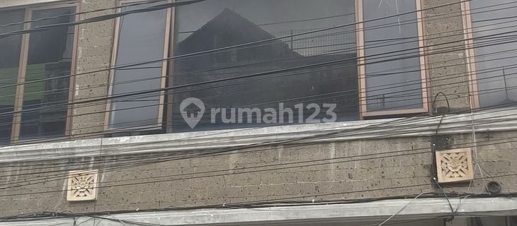 For Sale: 3-Story Shophouse in Denpasar Commercial Complex Sh/cn 1