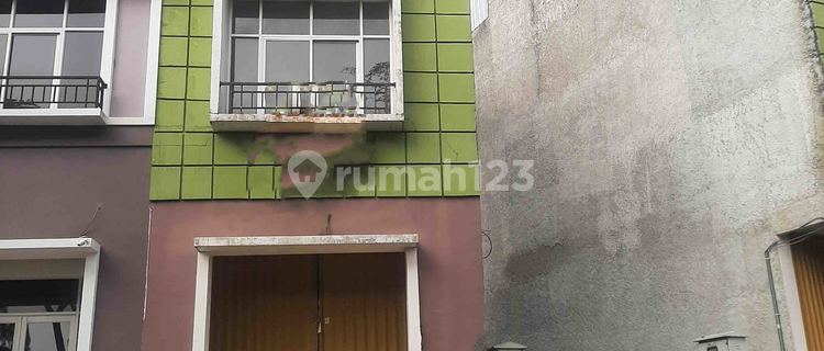 3.5 Floors Ruko, Excellent Condition Ready to Occupy in Serpong Natura City. 1