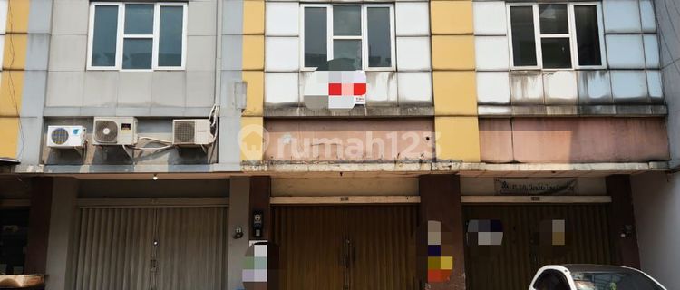 Ruko 3 Lantai Hadap Barat Laut di Golden Boulevard, Bsd City 1