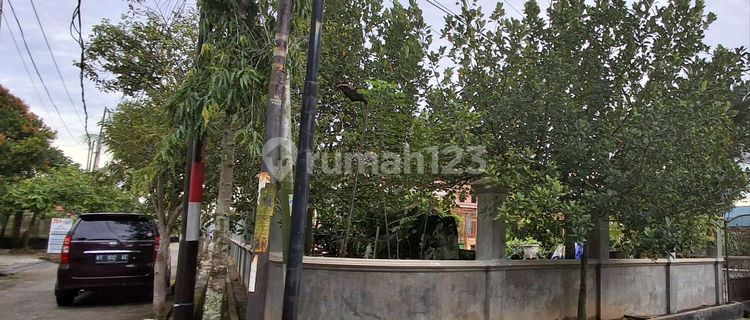 East Village Big House 1