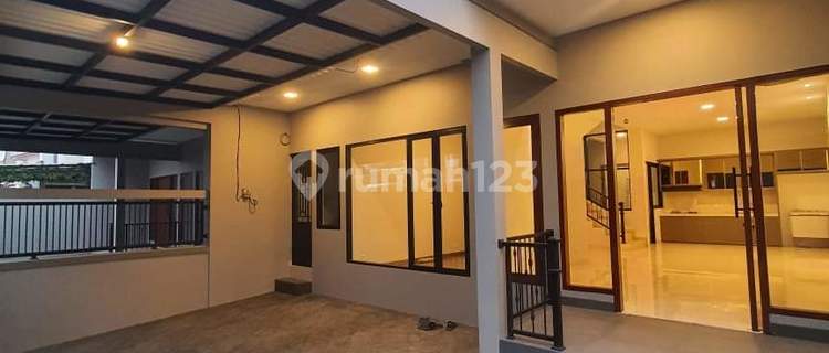 FOR SALE PERDATAM PANCORAN COMPLEX BRAND NEW MODERN LUXURY HOUSE BEST CITY VIEW ROOFTOP - SOUTH JAKARTA 1