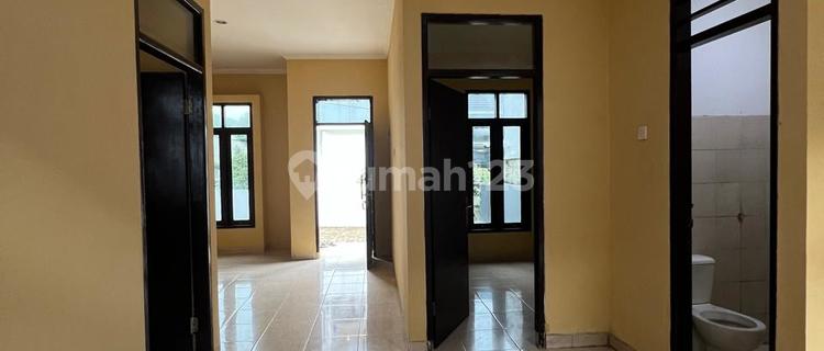 Beautiful Ready-to-Occupy House, Hook Position, Barleria Cluster, Gading Serpong 1