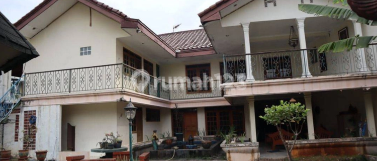 Rumah Mewah dan antik didaerah Cinere Depok 1