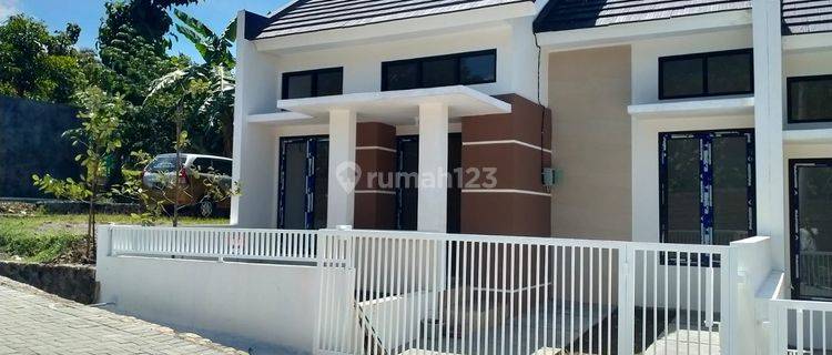 Rumah Baru Cluster Modern Minimalis Di Bantul 1