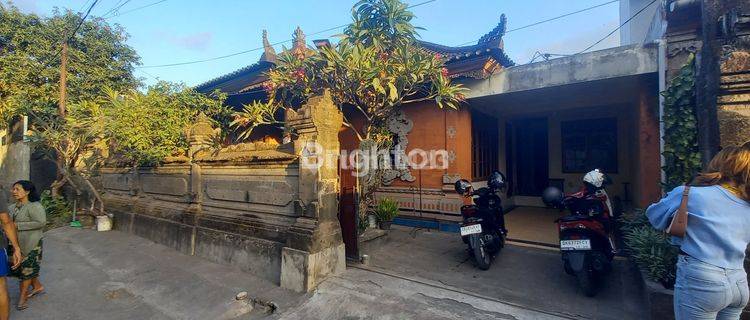 Rumah style Bali bagus kerobokan 1