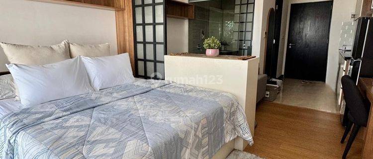 Studio Apartemen The Bellevue Furnished Sudah Renovasi 1