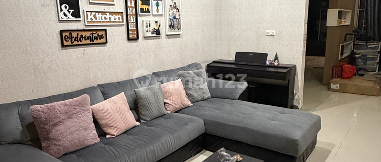 For Rent: Beautiful House, Scenic Environment, in Serenade Lake Gading Serpong 1