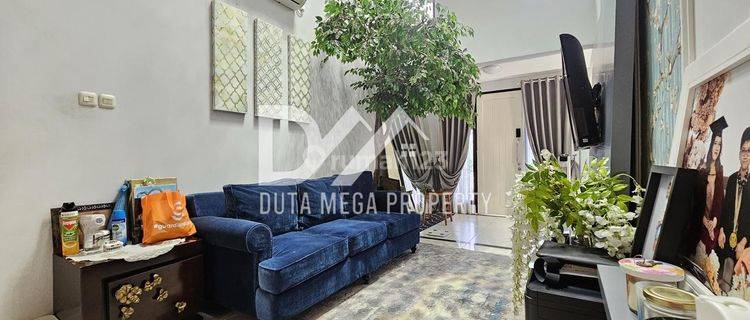 Rumah Hook Mewah Full Furnished di Cluster Favorit Graha Raya  1