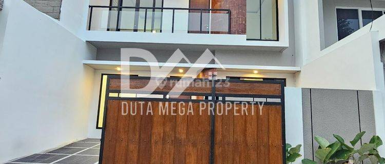 Rumah Bangunan Baru 2 Lantai Di Cluster Graha Raya Bintaro SHM 1