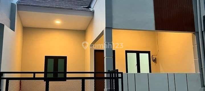 hunian minimalis SDH renofasi di Bekasi utara Rumah di ini SHM Sudah Renovasi 1