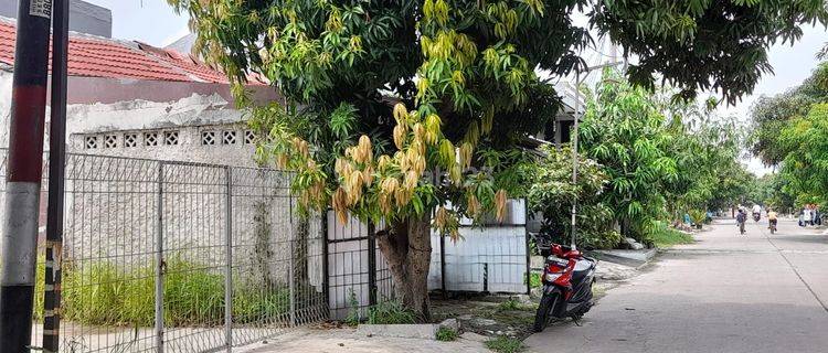 Rumah Pinggir Jalan Besar di Karangsatria Bekasi  1