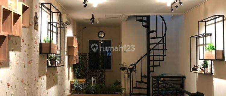 Ruko Full Furnished Siap Jadi Kafe di Banjar Wijaya Cipondoh 1