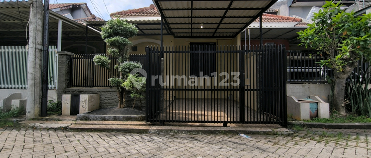 Dream Home with 3 Bedrooms in Wiguna near UPN Rungkut, Amesta, Alana 1