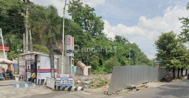 Tanah Siap Bangun berada di pinggir jalan besar Simongan,Semarang 1