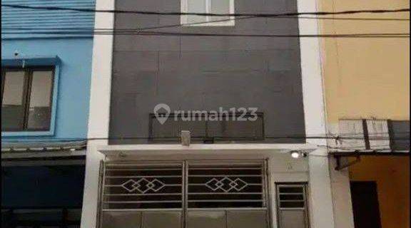 Dijual Rumah 3,5lantai  Fullfurnish Di Kayu Ringin 1