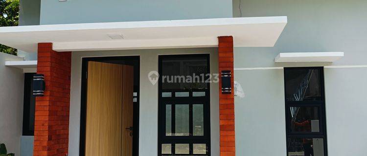 Rumah Baru Unfurnish Dekat Tugu Lilin Harga Terjangkau  1