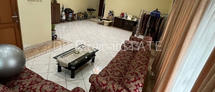 For Sale Main House &amp; 15 Rental Units in Kramat Lontar 1