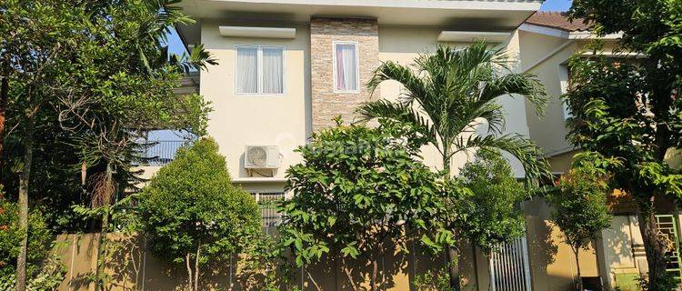 Dijual Rumah Hook 2 Lantai Asri, Balkon Luas di Banjar Wijaya Cipondoh, Tangerang 1