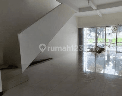 Jual Ruko 2 Lantai di Sommerville TKI 5, Bandung 1