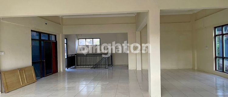 TWO-DOOR TWO-STORY ROAD-SIDE SHOPHOUSE 1