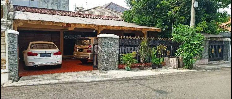 Rumah Di Mutiara Gading City , Dalam Cluster Somerset , Bekasi 1