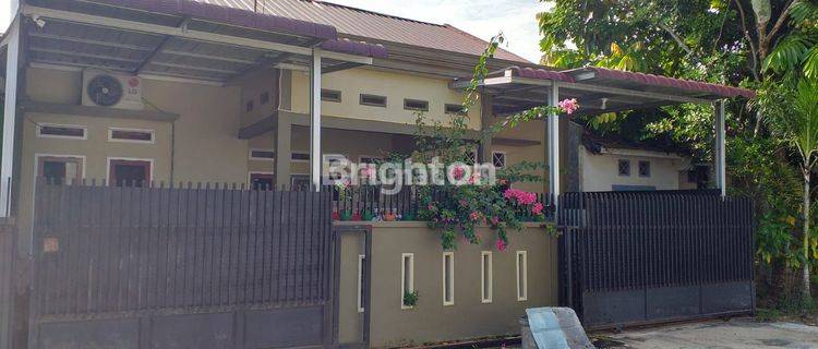 Rumah Cantik Full Renovasi Dekat Perum UNRI 1