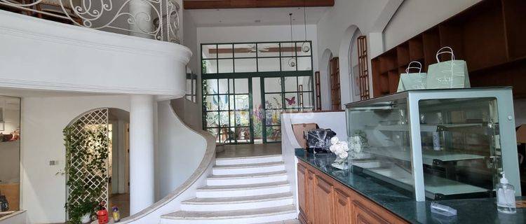 FOR RENT COMMERCIAL PLACE FOR RESTO / CAFE / BEAUTY CLINIC / BOUTIQUE 1