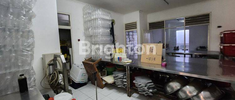 RUMAH BISA UNTUK USAHA DAN TEMPAT TINGGAL DI NUSA LOKA BSD 1