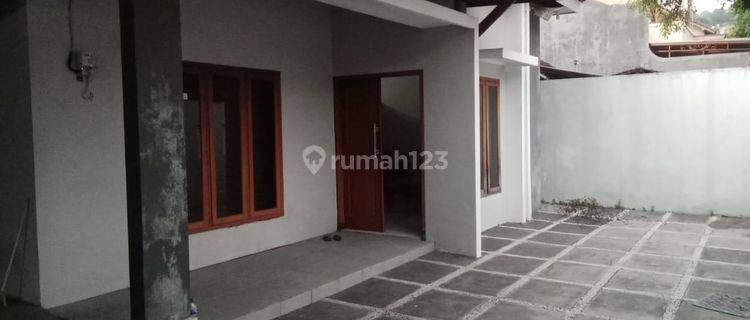 Rumah di jual di Manyaran -kalibanteng  1