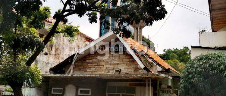 RUMAH LAMA HITUNG TANAH DI TOMANG JAKBAR 1