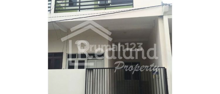 Rumah di Daerah Tanah Mas , Semarang ( De 8476S) 1