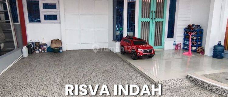 Dijual Rumah Jalan Komplek Perumahan Risva Indah Grandland 1